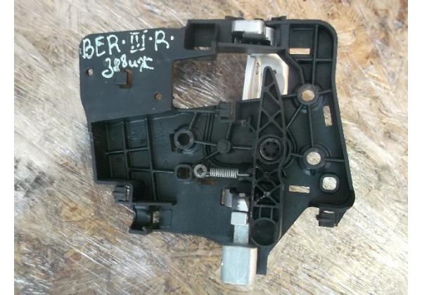 Ручка внутрішня правої зсувної дверки Peugeot Partner II, Citroen Berlingo II, 9682100677